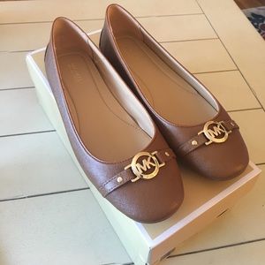 New with box Michael Kors Hampton ballet flats